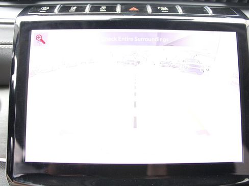 Certified 2023 Jeep Grand Cherokee L Limited image 21