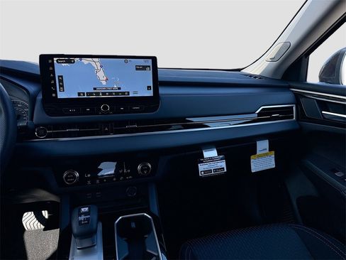 New 2025 Mitsubishi Outlander ES image 23