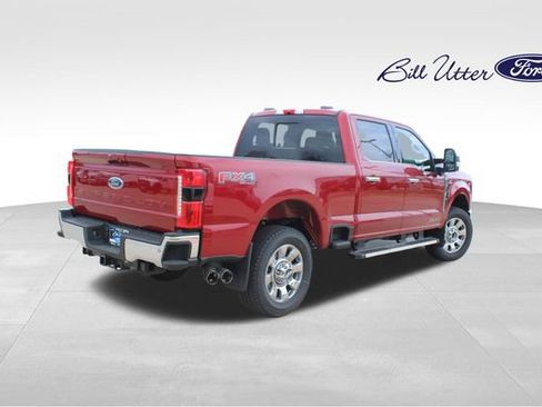 New 2026 Ford F250 Lariat w/ Chrome Package image 3