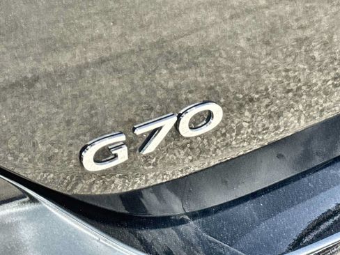Used 2023 Genesis G70 2.0T RWD image 10