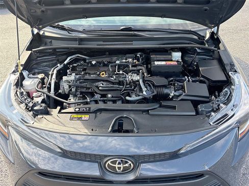Used 2023 Toyota Corolla LE FWD image 32