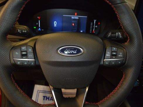 Certified 2024 Ford Escape ST-Line w/ Tech Pack #1 image 18