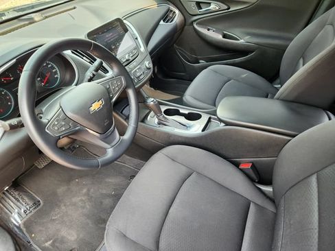 Used 2020 Chevrolet Malibu RS FWD image 7