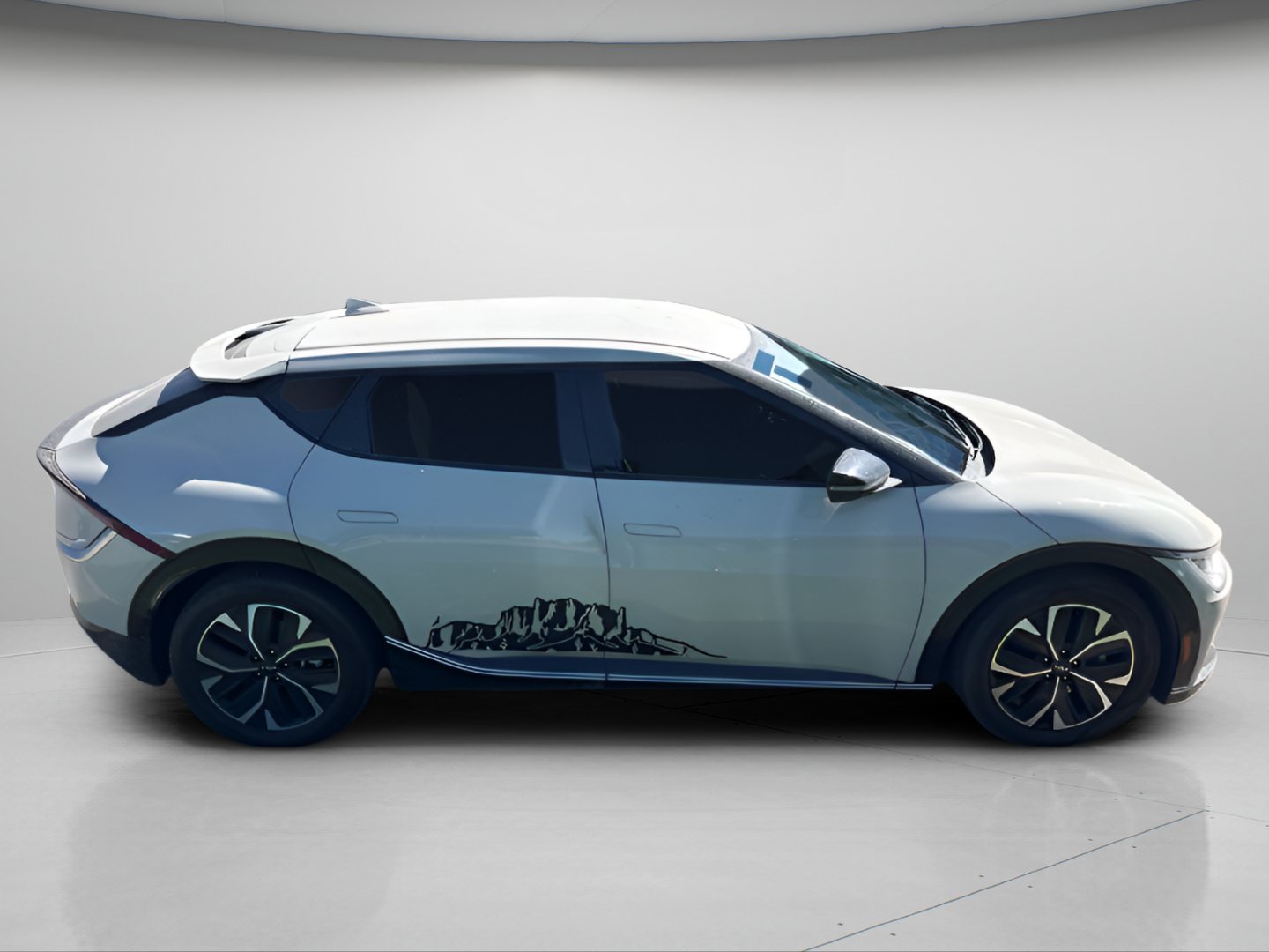 Used 2023 Kia EV6 Wind AWD/4WD image 16