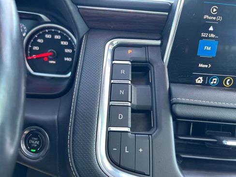 Used 2021 Chevrolet Tahoe Premier w/ Premium Package RWD image 28