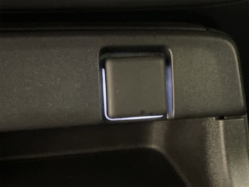 Used 2024 Honda Prologue EX image 31