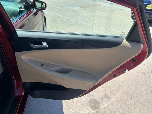 Used 2012 Hyundai Sonata GLS image 13