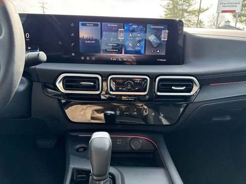 New 2026 Nissan Sentra SV w/ SV Convenience Package FWD image 19