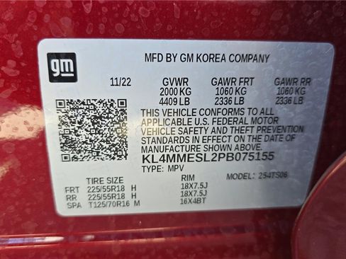 Used 2023 Buick Encore GX Select w/ Sport Touring Package AWD/4WD image 29