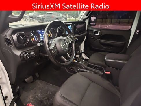 Used 2022 Jeep Wrangler Unlimited Sport AWD/4WD image 8
