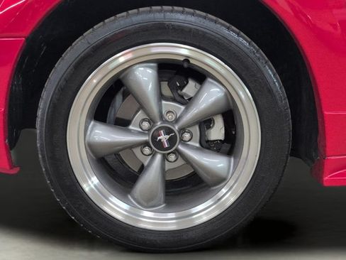 Used 2004 Ford Mustang GT RWD image 23