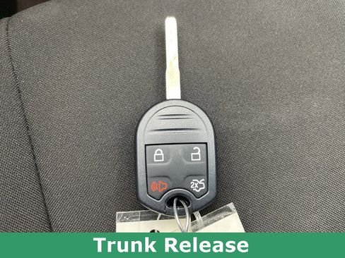 Used 2017 Ford Focus SE image 42