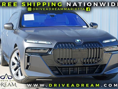 Used 2023 BMW i7 xDrive60 image 2