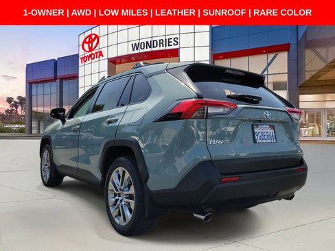 Used 2023 Toyota RAV4 XLE Premium AWD/4WD image 6