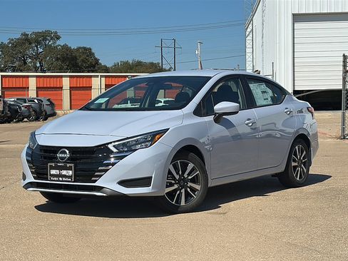 New 2025 Nissan Versa SV w/ Trunk Package image 2