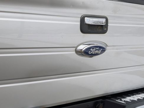 Used 2013 Ford F150 XLT w/ Luxury Equipment Group image 38