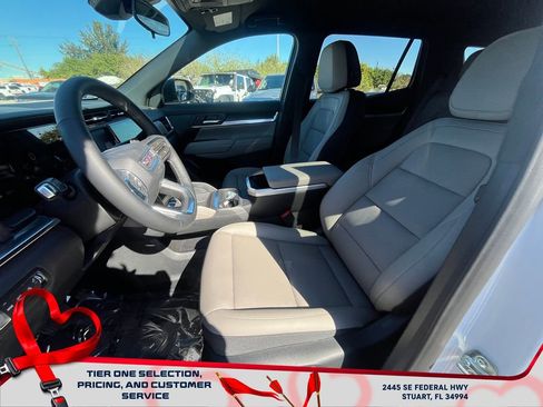 New 2026 GMC Terrain Elevation w/ Elevation Premium Package image 10