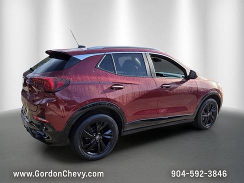 Used 2024 Buick Encore GX Sport Touring AWD/4WD image 6