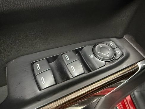 Used 2020 GMC Sierra 1500 Elevation w/ Elevation Value Package AWD/4WD image 28