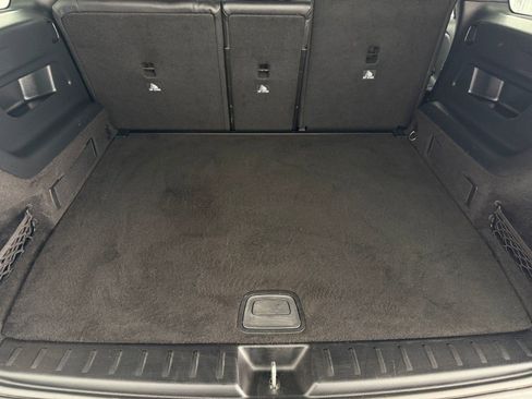 Used 2021 Mercedes-Benz GLB 250 4MATIC image 31