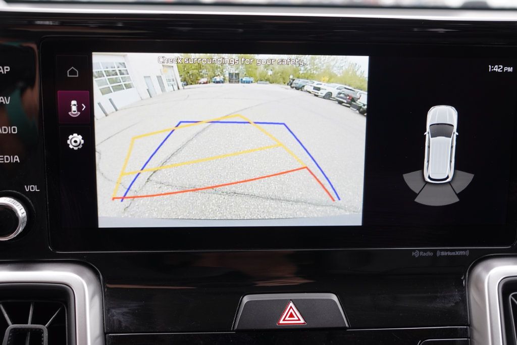 Certified 2023 Kia Sorento S AWD/4WD image 36