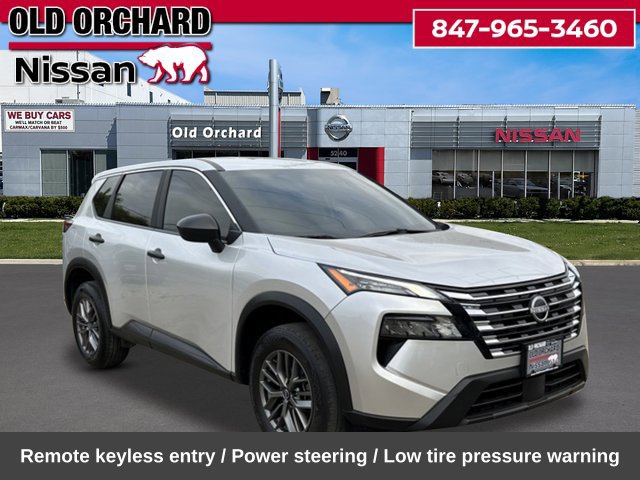 Used 2025 Nissan Rogue S AWD/4WD image 4