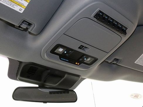 New 2025 Ford F550 4x4 Supercab Super Duty image 23