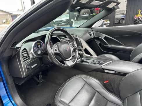 Used 2015 Chevrolet Corvette Stingray Coupe image 24