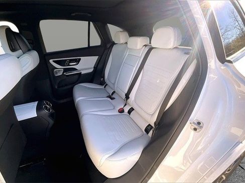 New 2026 Mercedes-Benz GLC 300 4MATIC image 13