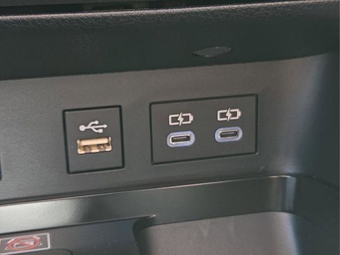 New 2026 Toyota Camry SE FWD image 21