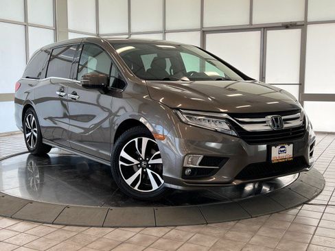 Used 2018 Honda Odyssey Elite image 1