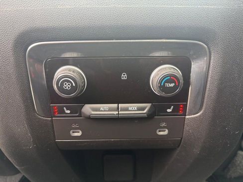 Used 2023 Chevrolet Tahoe High Country w/ Premium Package image 16