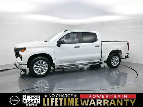 Used 2024 Chevrolet Silverado 1500 Custom RWD image 1
