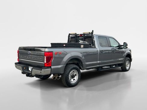 Used 2022 Ford F250 XLT w/ XLT Value Package AWD/4WD image 6