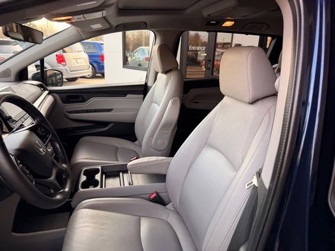 Used 2018 Honda Odyssey EX-L image 10