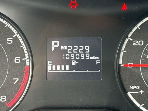 Used 2019 Subaru Impreza 2.0i Premium image 20