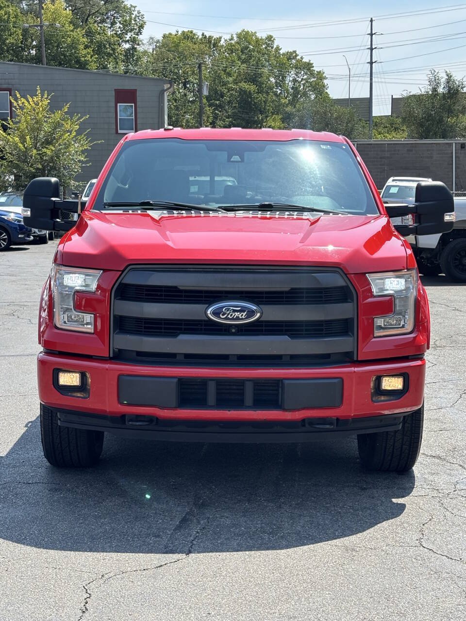 Used 2017 Ford F150 Lariat w/ Equipment Group 502A Luxury AWD/4WD image 3