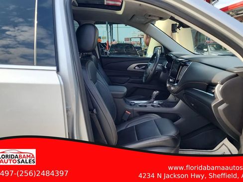 Used 2018 Chevrolet Traverse LT FWD image 9