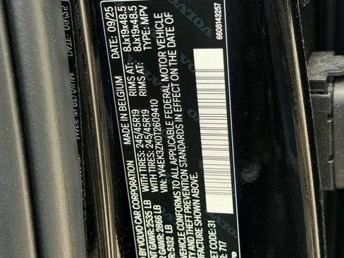 New 2026 Volvo EX30 Plus w/ Protection Package Premier AWD/4WD image 29