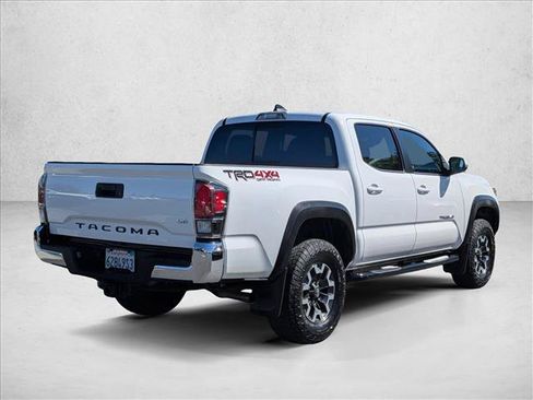 Used 2023 Toyota Tacoma TRD Off-Road AWD/4WD image 5