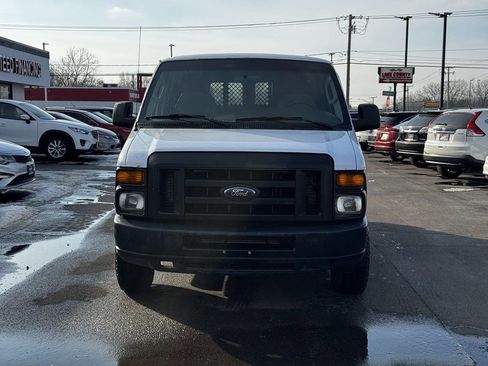 Used 2008 Ford E-250 and Econoline 250 image 2