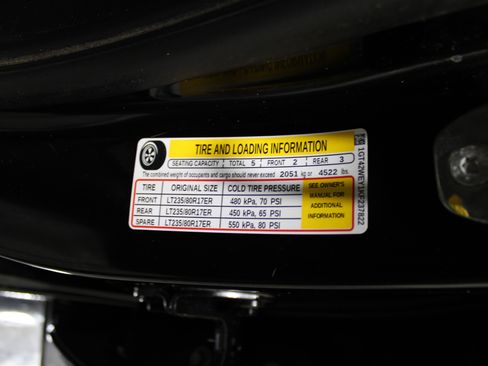 Used 2019 GMC Sierra 3500 Denali w/ Duramax Plus Package image 38