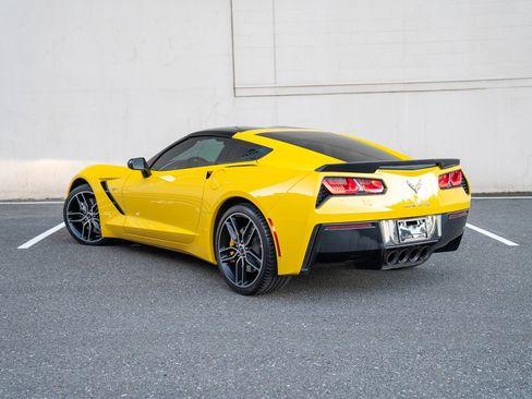 Used 2015 Chevrolet Corvette Stingray Coupe w/ 3LT Preferred Equipment Group image 3