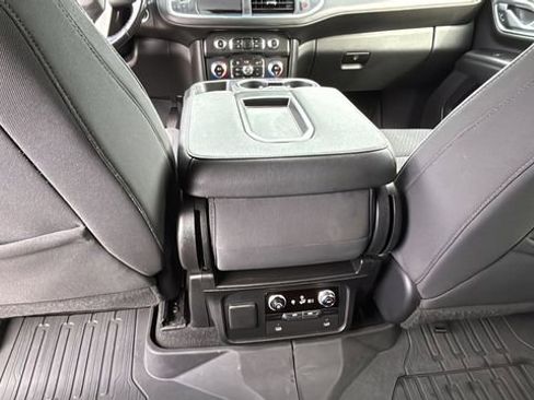 Used 2022 GMC Yukon SLE w/ Gmc Pro Safety Plus Package image 20