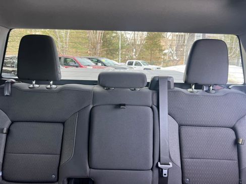 Certified 2024 GMC Sierra 1500 Elevation image 25