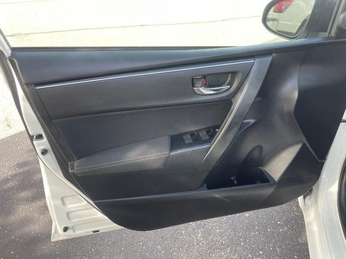 Used 2017 Toyota Corolla LE FWD image 15