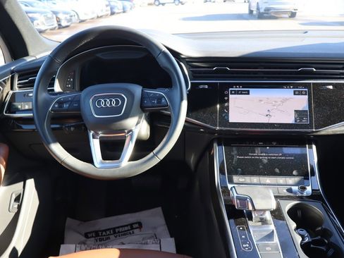 Used 2023 Audi Q7 3.0T Premium w/ Convenience Package image 10