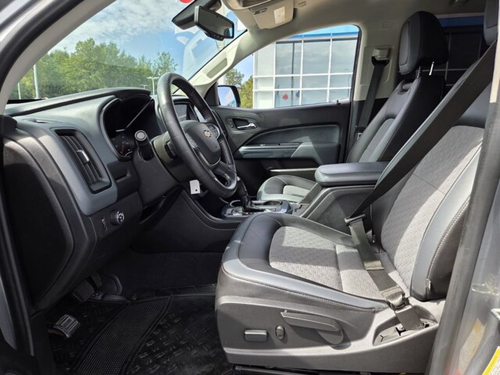 Used 2019 Chevrolet Colorado Z71 RWD image 11