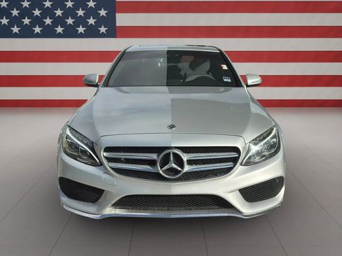 Used 2018 Mercedes-Benz C 300 Sedan image 2