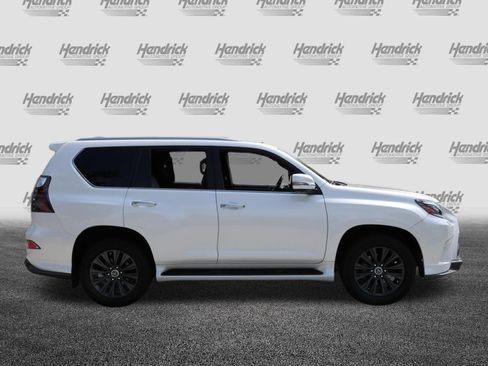 Certified 2023 Lexus GX 460 Luxury w/ Sport Design Package AWD/4WD image 10